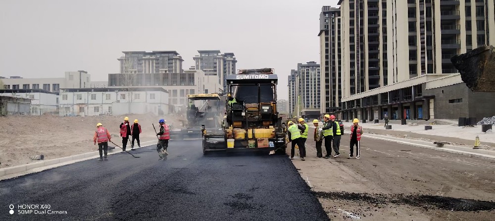 鄭州瀝青路面：城市脈搏的守護者